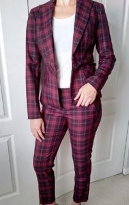 NEW Eva Mendes New York and Company Set